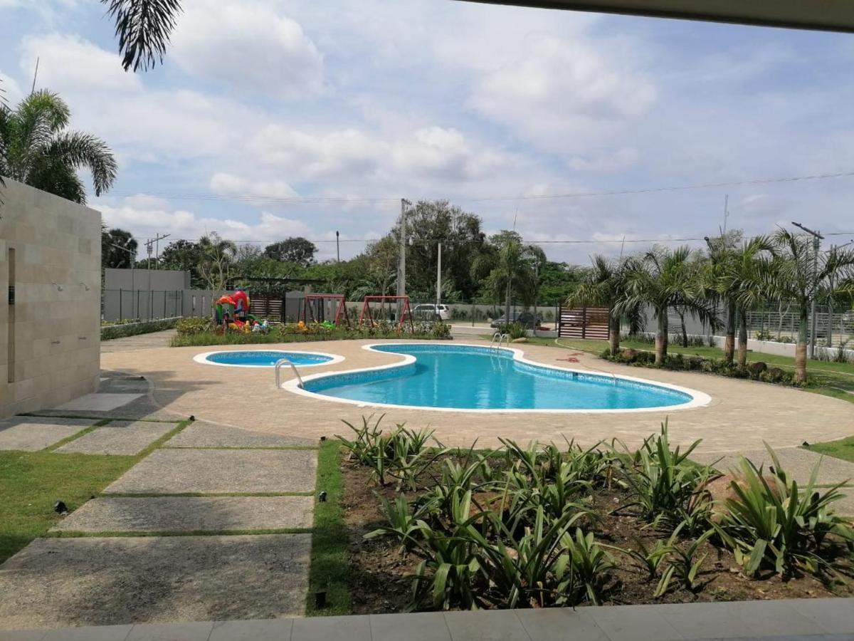 Confortable Apartamento De 3 Tres Habitaciones, Con Hermosa Vista De Area Verde, Ademas De Piscinas Y Juegos Infantiles En Area Recreativa Santiago De Los Caballeros Kültér fotó