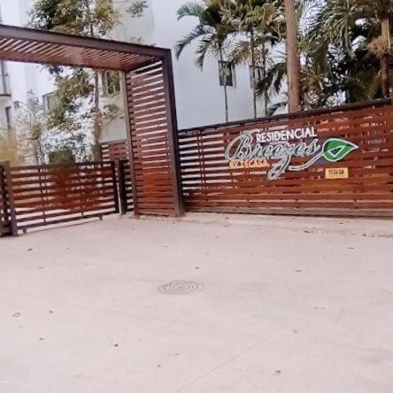 Confortable Apartamento De 3 Tres Habitaciones, Con Hermosa Vista De Area Verde, Ademas De Piscinas Y Juegos Infantiles En Area Recreativa Santiago De Los Caballeros Kültér fotó
